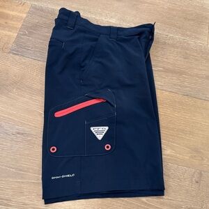 Columbia Men's Performance Fishing Gear Shorts